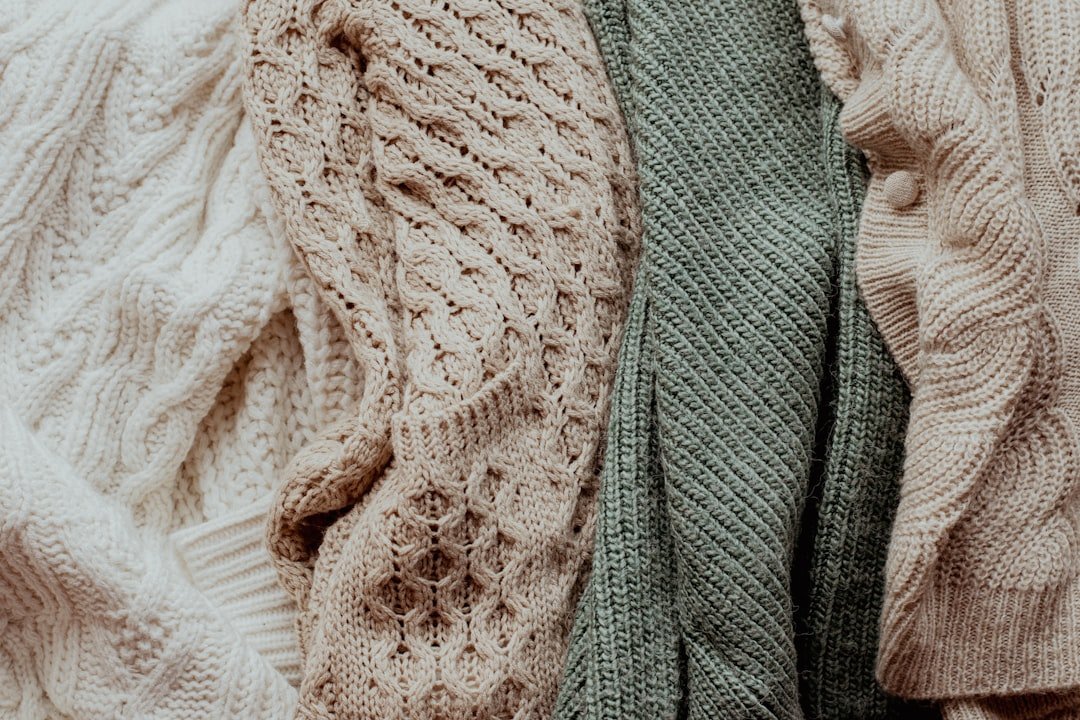 Layer Knitwear Without Unwanted Bulk